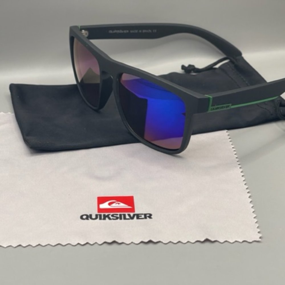 New Quiksilver Sunglasses & Soft case